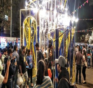 Mumbaikars at the much awaited Kala Ghoda Festival