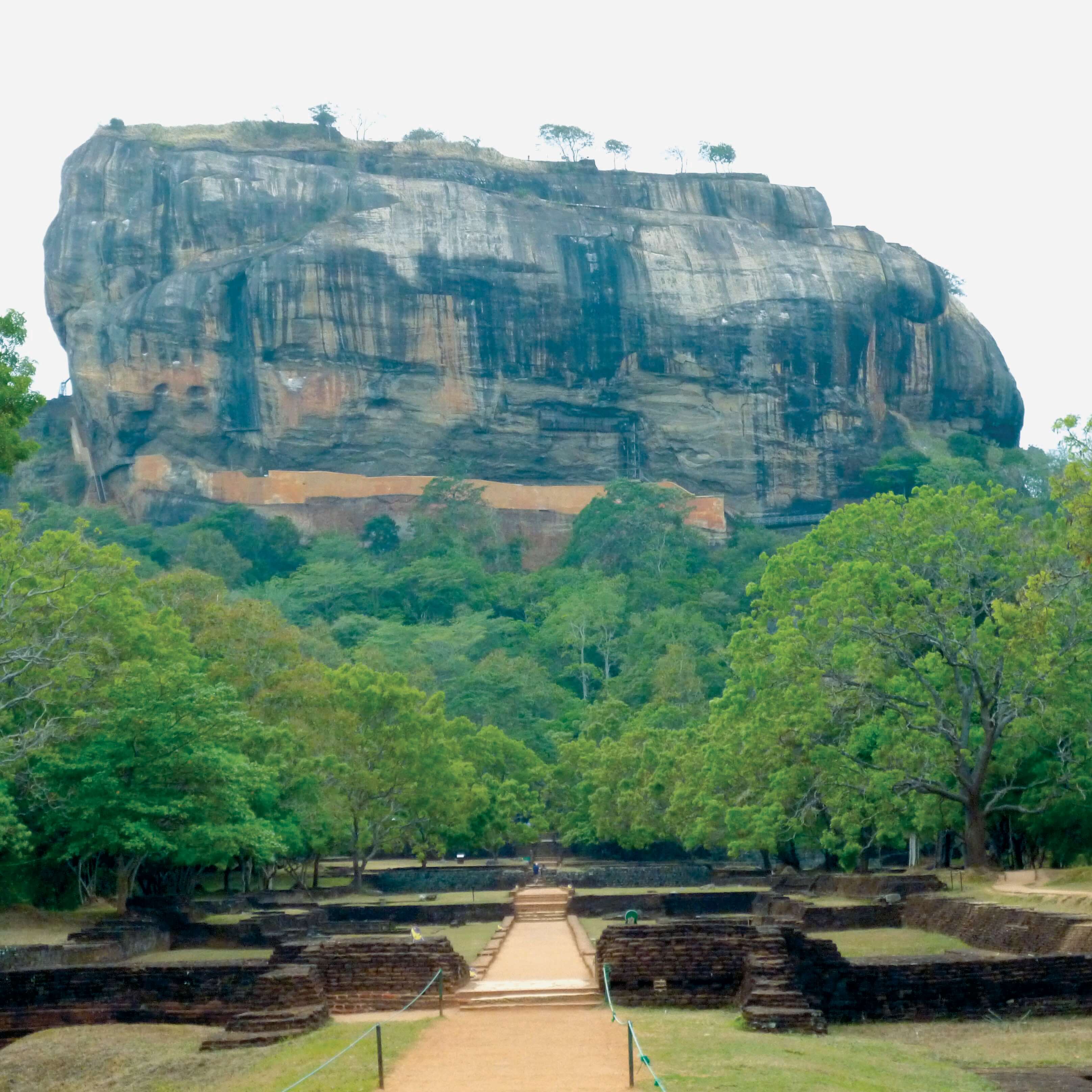 Sigiriya was designated as a World Heritage Site in 1982. It is a two hundred meter high rock surrounded by the remains
of an extensive network of gardens, reservoirs, and other structures and is believed to have been the Golden Palace of
Ravana –Swarna Lanka